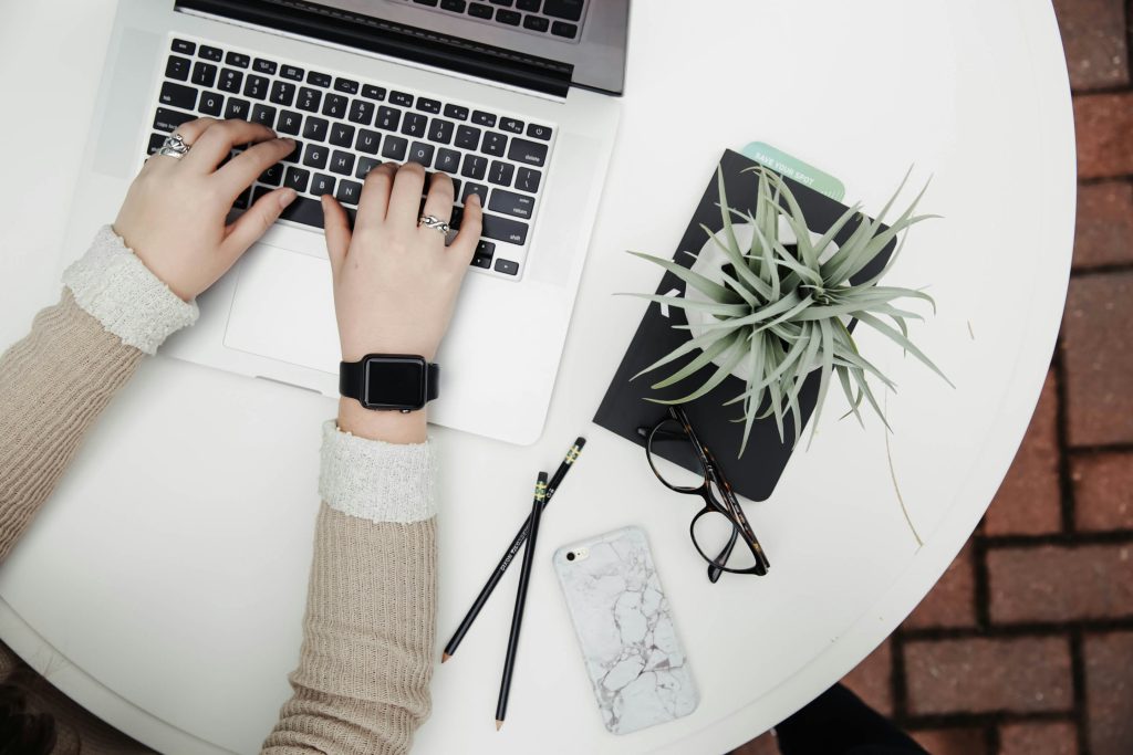 how to become a virtual assistant